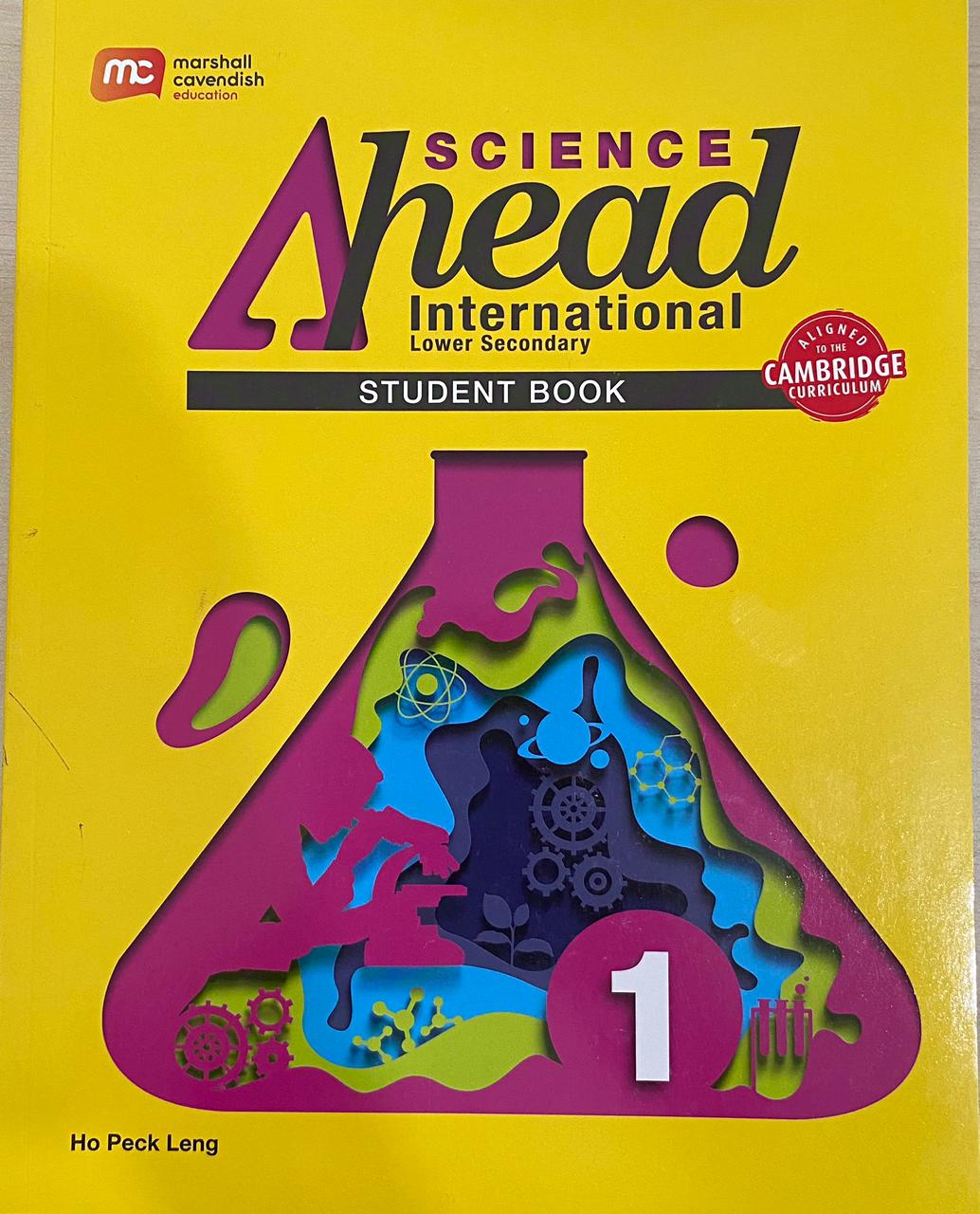 Science Ahead International Lower Secondary : Student's Book 1